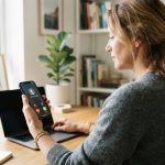 découvrez comment reconnaître le spoofing téléphonique, identifier un numéro usurpé et protéger vos données personnelles contre les appels frauduleux.